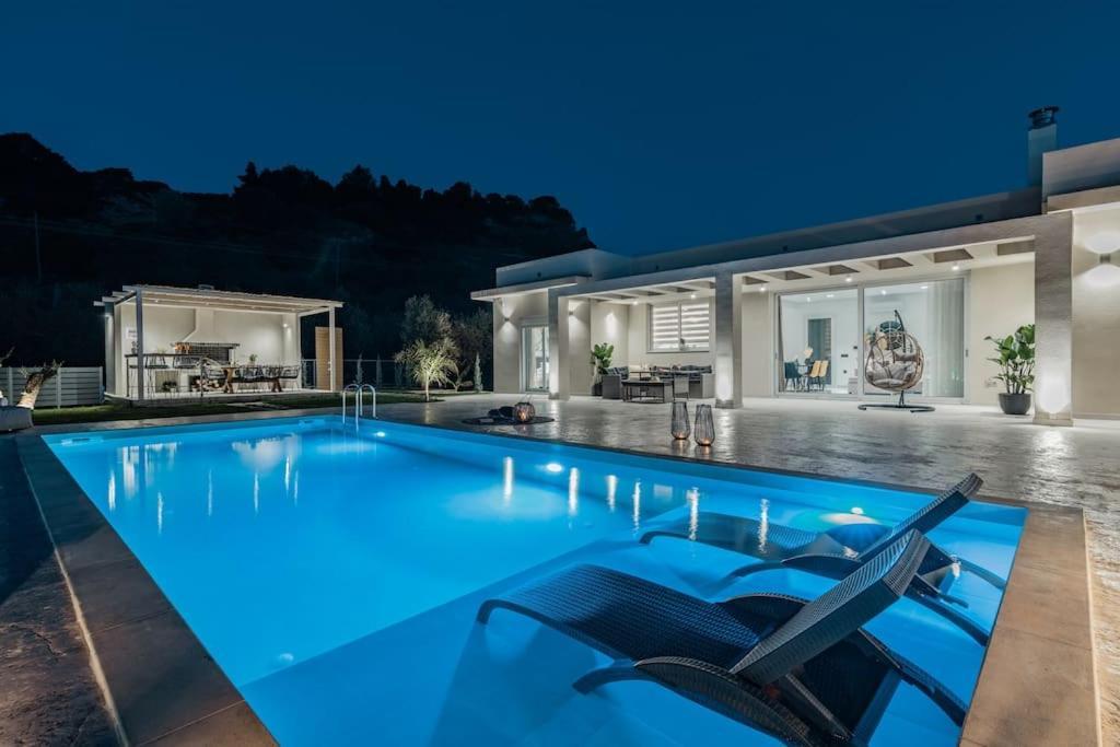 Melissia Luxury Villa Kalamaki  Bagian luar foto