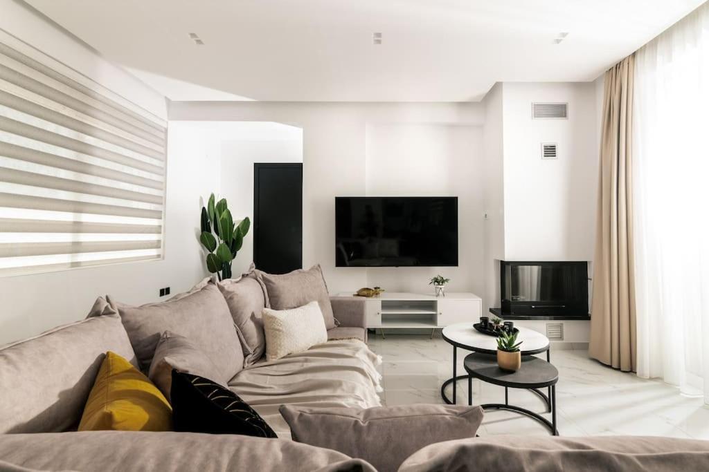 Melissia Luxury Villa Kalamaki  Bagian luar foto