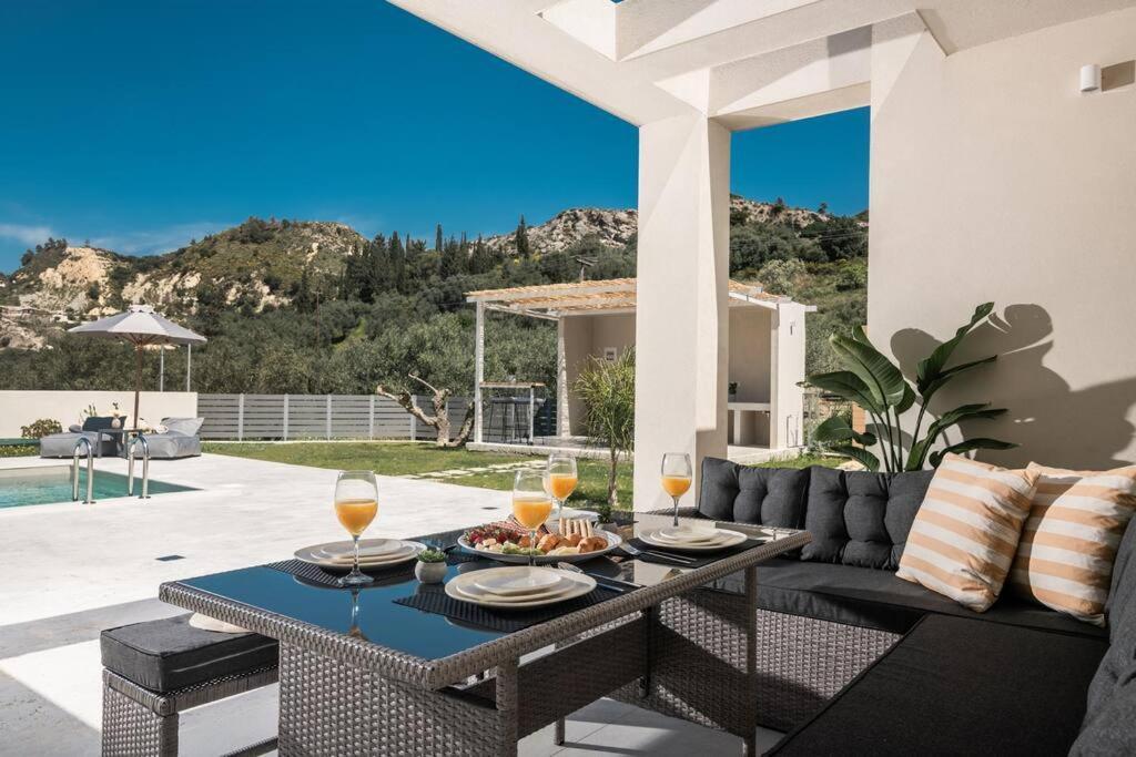 Melissia Luxury Villa Kalamaki  Bagian luar foto