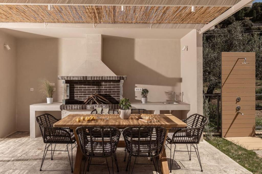 Melissia Luxury Villa Kalamaki  Bagian luar foto