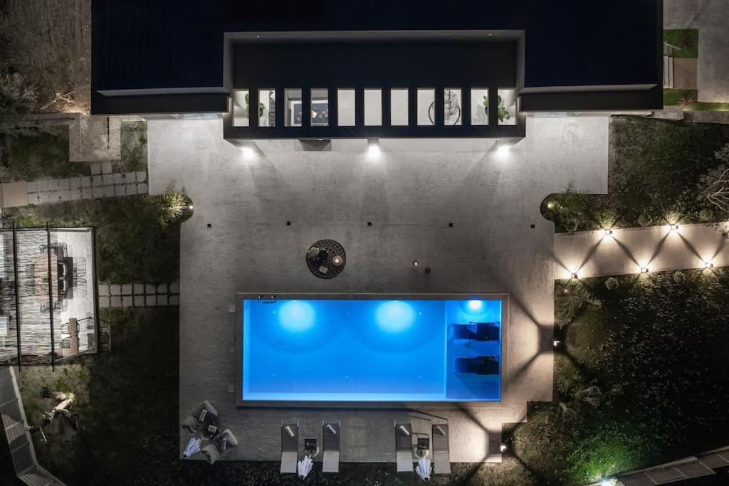 Melissia Luxury Villa Kalamaki  Bagian luar foto