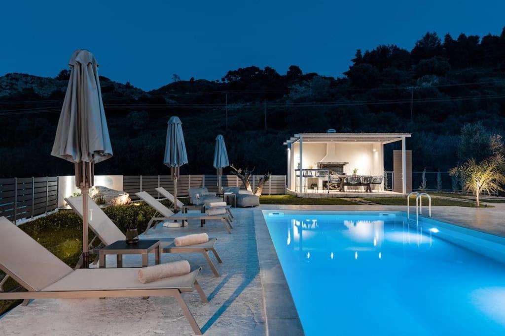 Melissia Luxury Villa Kalamaki  Bagian luar foto