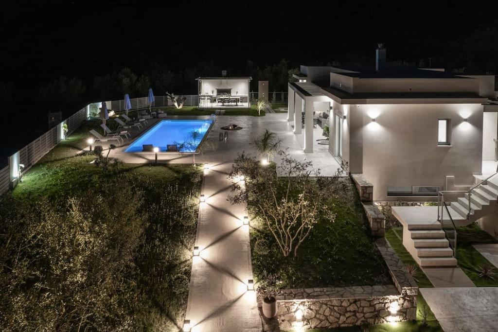 Melissia Luxury Villa Kalamaki  Bagian luar foto