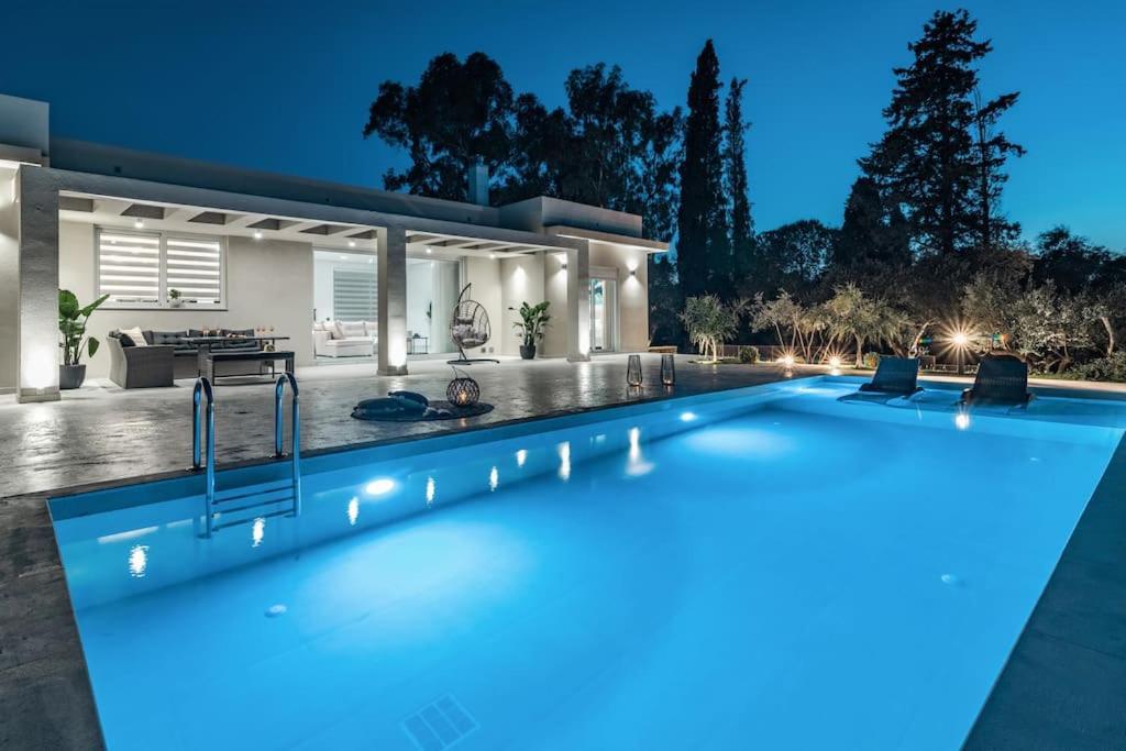 Melissia Luxury Villa Kalamaki  Bagian luar foto